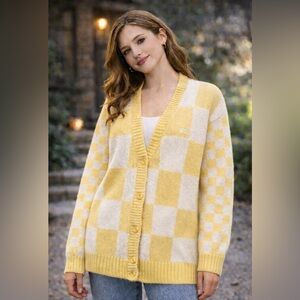 Vans Yellow White Checkered Cardigan Sweater Button Side Pockets Sz M Oversized